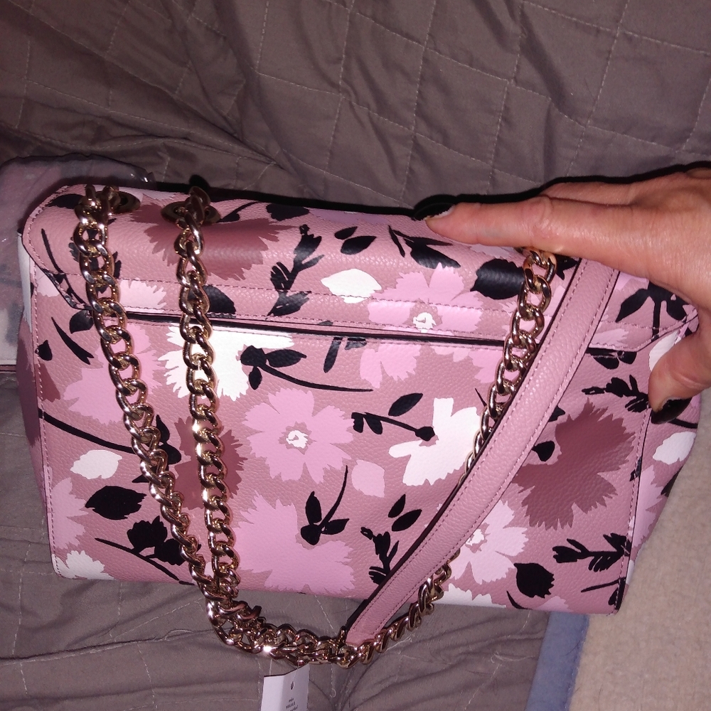 Kate Spade - Picture 2 of 6